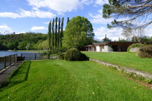 Villa Moderna Direttamente a Lago Colico Lago Como