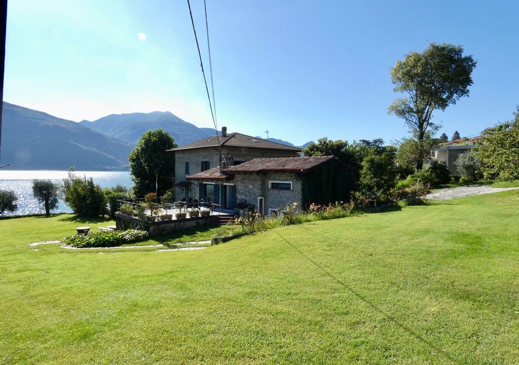 Villa Pianello del Lario Fronte Lago unica