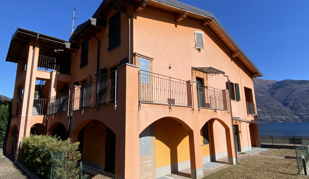 Appartamenti San Siro Fronte Lago Como