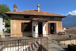 Appartamento Gravedona ed Uniti Lago Como con Terrazzo