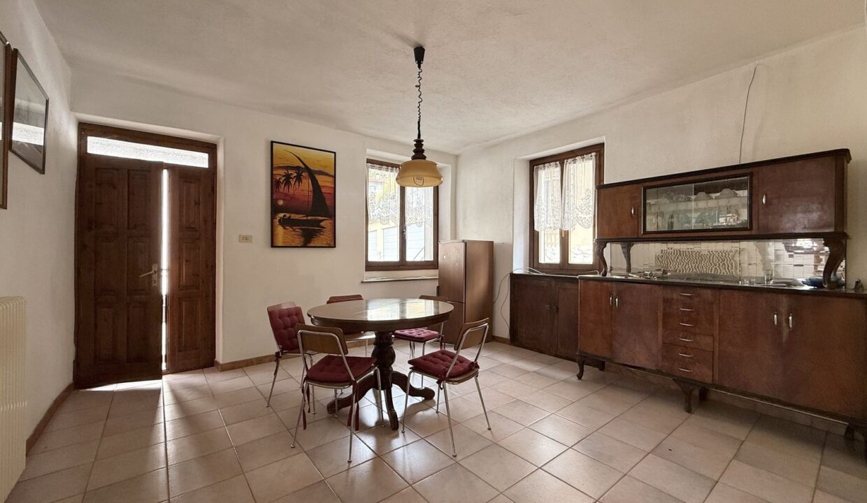 Casa Garzeno Lago Como