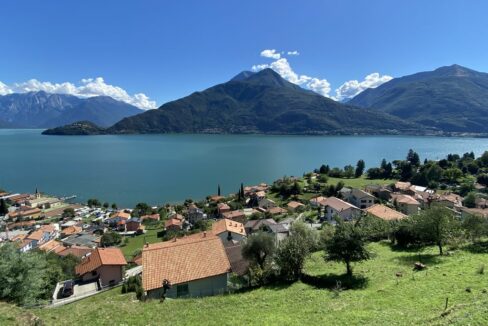 Pianello del Lario Villa con Terreno e Vista Lago Como