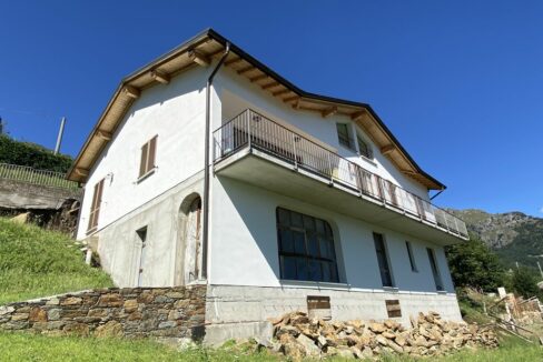 Pianello del Lario Villa con Terreno e Vista Lago Como