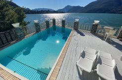 Villa Fronte Lago Como Dervio
