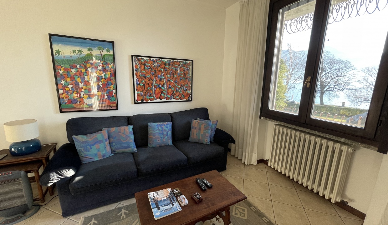 Appartamento Fronte Lago Gera Lario  - soggiorno