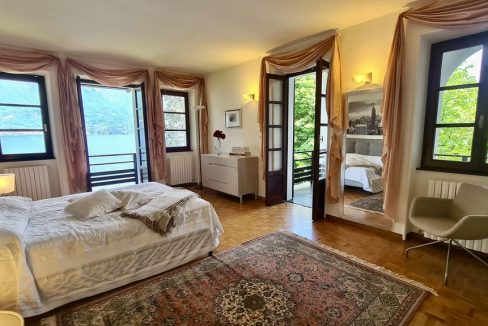 Lago Como Bellagio Villa di Lusso Fronte Lago con Darsena -camera