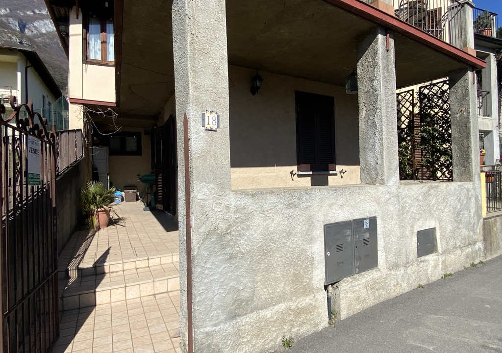 Appartamento con Terrazza Tremezzina Lago di Como