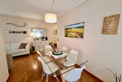 Gravedona ed Uniti Appartamento con Garage - arredato