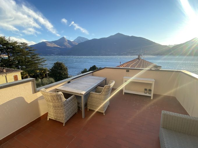 Lago Como San Siro Appartamento con Balcone, Terrazzo e Vista Lago