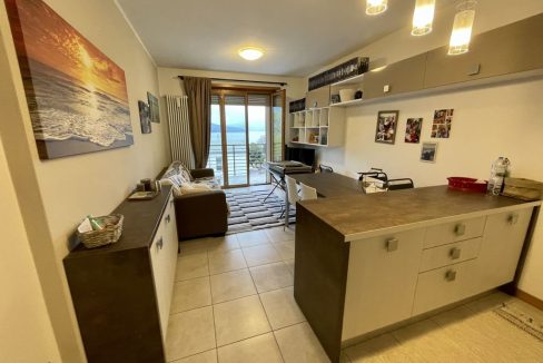 Lago Como Gera Lario Appartamento Residence con Piscina  - cucina