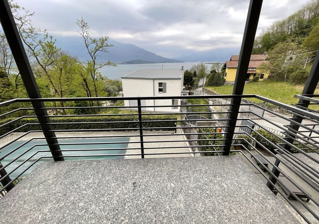 Lago Como Gera Lario Appartamento Residence con Piscina  - terrazzo