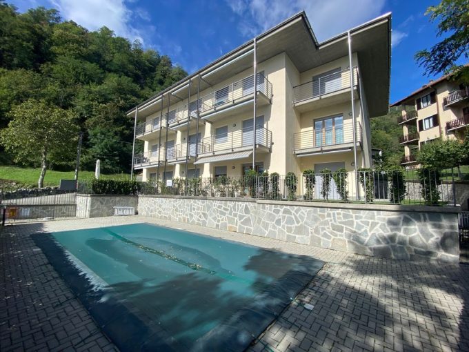 Lago Como Gera Lario Appartamento Residence con Piscina
