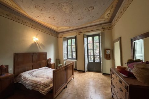 Lago Como Gravedona ed Uniti Appartamento in Palazzo d'epoca .- camera