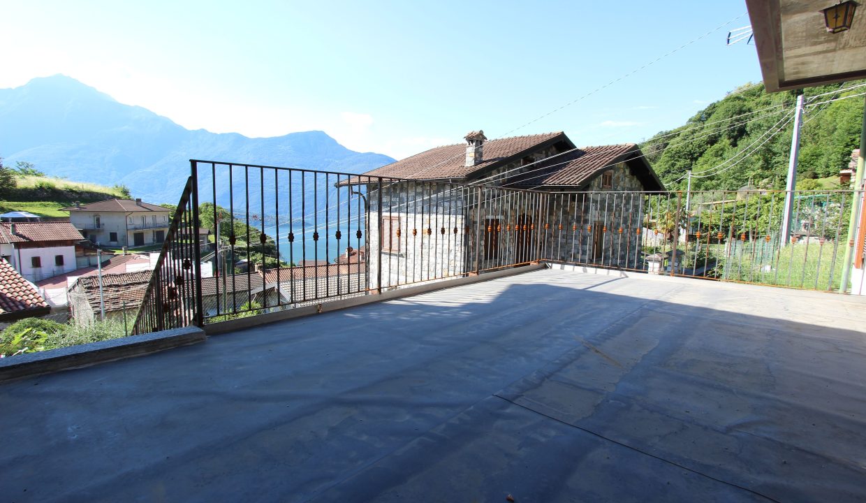 Lago Como Domaso Casa Indipendente con Giardino - terrazzo