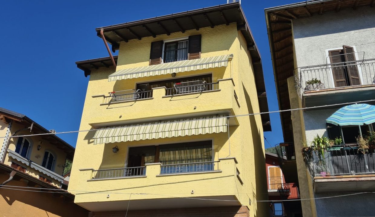 Casa Indipendente Vista Lago Como Dongo Collinare - esterno