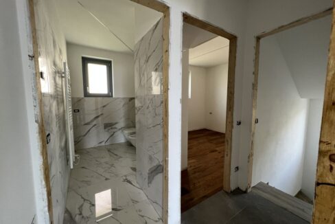 Lago Como Villa Indipendente con Piscina Pianello Lario - piano primo