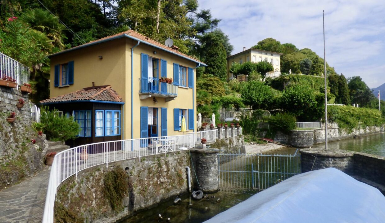 Villa Bellagio Fronte Lago Como con Darsena