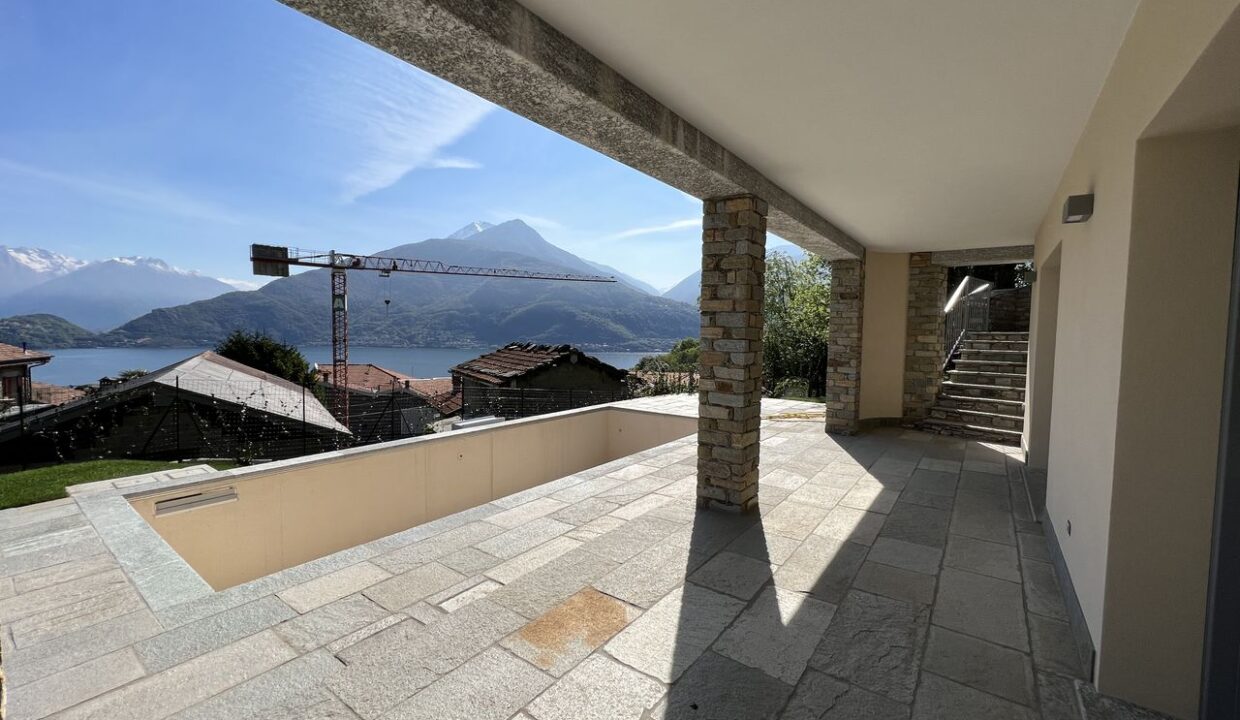 Lago Como Villa Indipendente con Piscina Pianello Lario