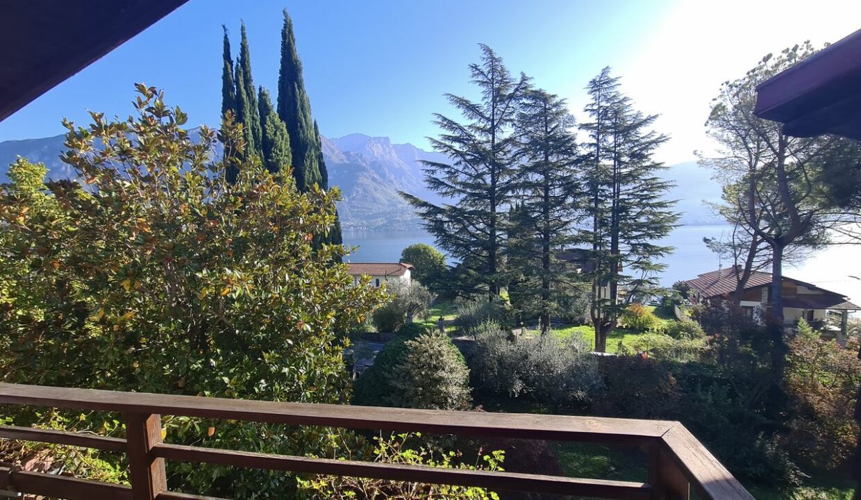 Lago Como Villa con Darsena Oliveto Lario