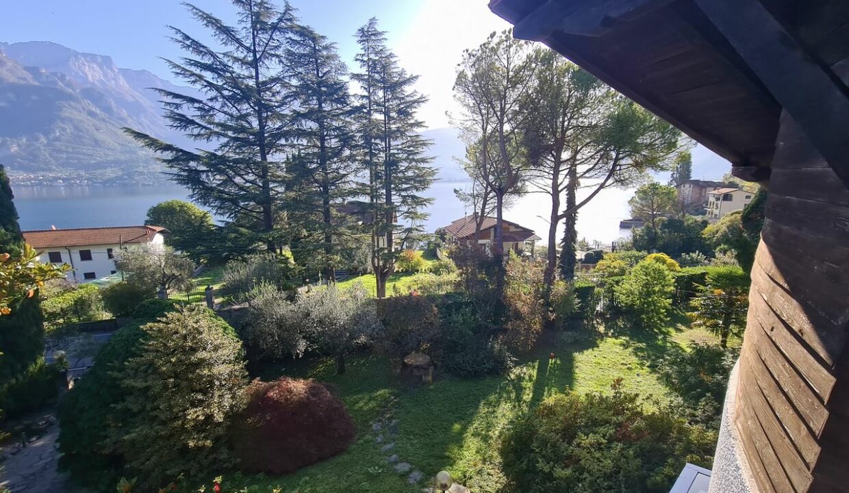 Lago Como Villa con Darsena Oliveto Lario - vista