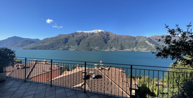 Dorio Villetta con Garage Giardino e Vista Lago Como