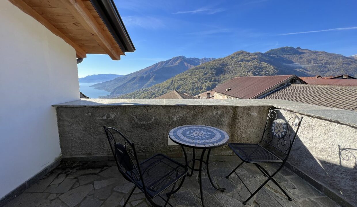 Rustico Restaurato Vista Lago Como Gravedona - terrazzo