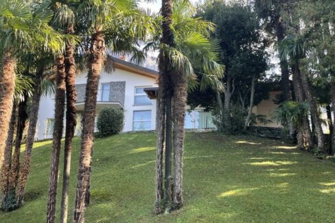 Lago Como Villa con Parco e Piscina Lierna