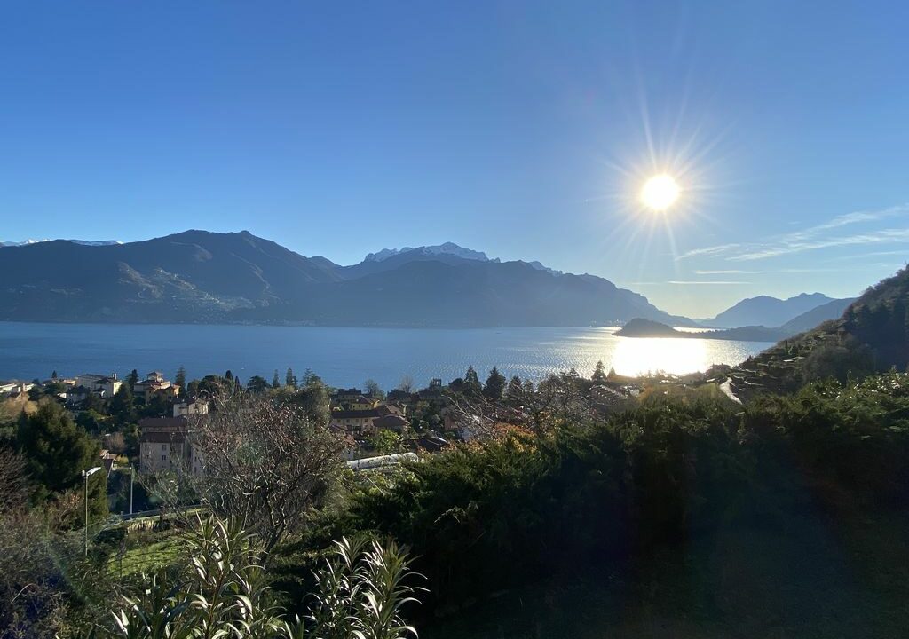 Lago Como Menaggio Villa con Terrazzo e Vista Lago