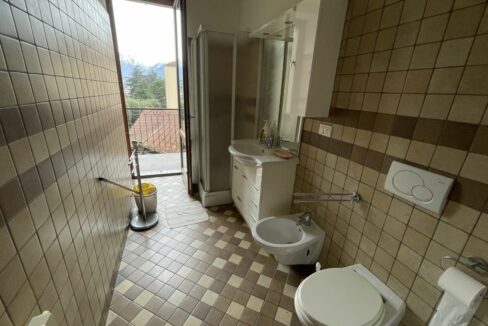 Appartamento Lago Como Gravedona ed Uniti con Terrazzo - bagno