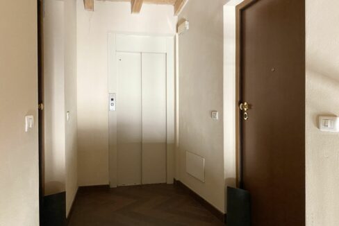 Gravedona ed Uniti Appartamento Lago Como con Terrazzo - ascensore