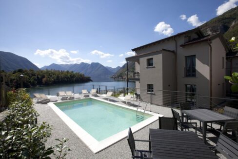 Lago Como Ossuccio Appartamento con Terrazzo e Vista Lago