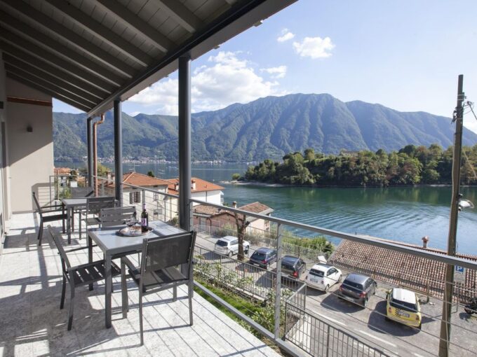 Lago Como Ossuccio Appartamento con Terrazzo e Vista Lago - terrazzo