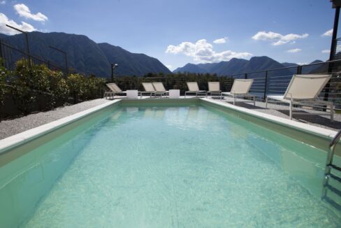 Lago Como Ossuccio Appartamento con Terrazzo e Vista Lago