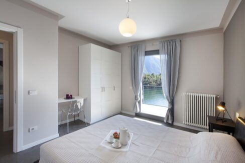 Lago Como Ossuccio Appartamento con Terrazzo e Vista Lago