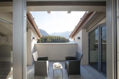 Lago Como Ossuccio Appartamento con Terrazzo e Vista Lago