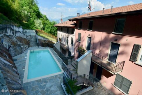 Appartamento Vista Lago San Siro con Piscina - piscina