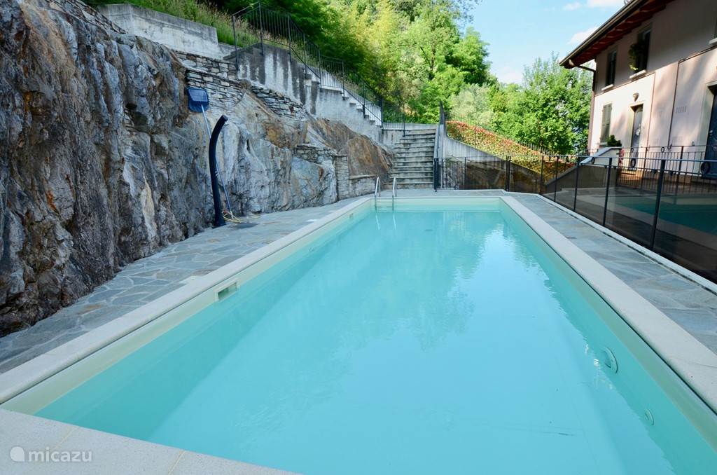Appartamento Vista Lago San Siro con Piscina - piscina