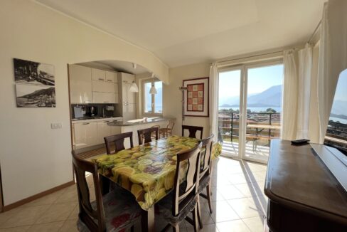 Appartamento con Terrazzo Vista Lago Como Domaso