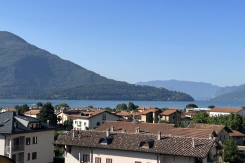 Appartamento con Terrazzo Vista Lago Como Domaso