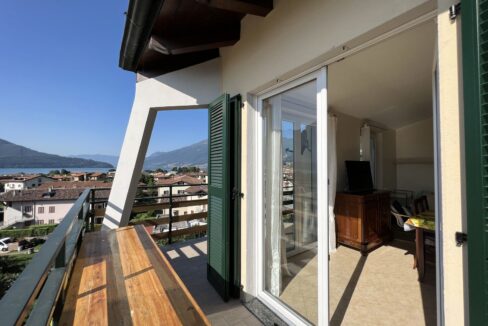 Appartamento con Terrazzo Vista Lago Como Domaso
