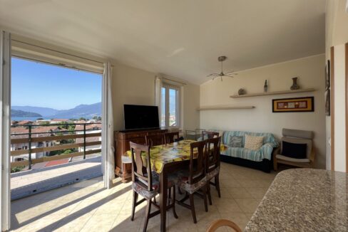 Appartamento con Terrazzo Vista Lago Como Domaso
