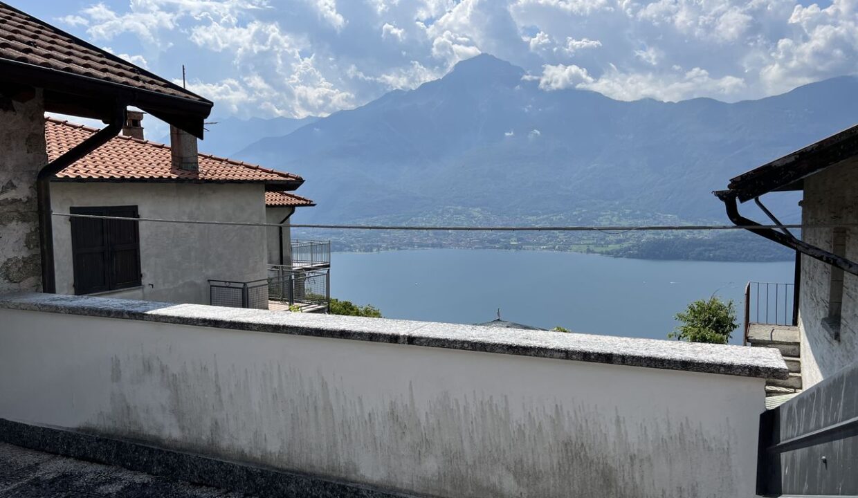 Rustico Ristrutturato Vista Lago di Como - Vercana