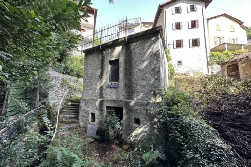San Siro Casa in Sasso con Terrazzo e Vista Lago Como