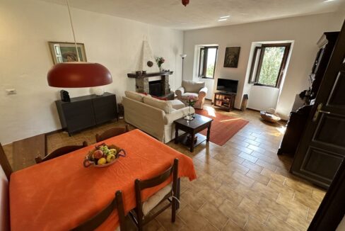 San Siro Casa in Sasso con Terrazzo e Vista Lago Como