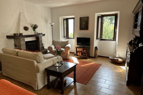 San Siro Casa in Sasso con Terrazzo e Vista Lago Como