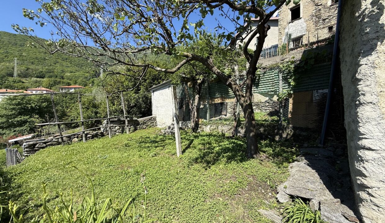 Rustico da Ristrutturare Cremia Lago Como
