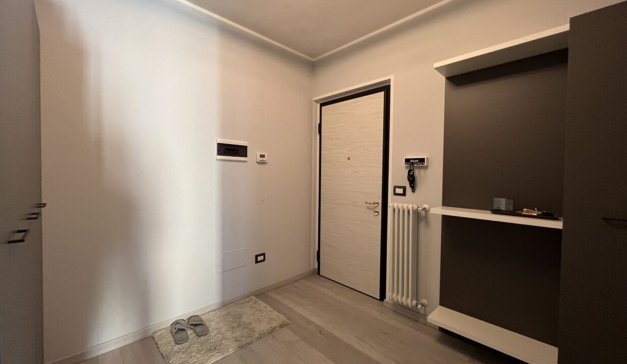Appartamento Gravedona ed Uniti Lago Como con Terrazzo