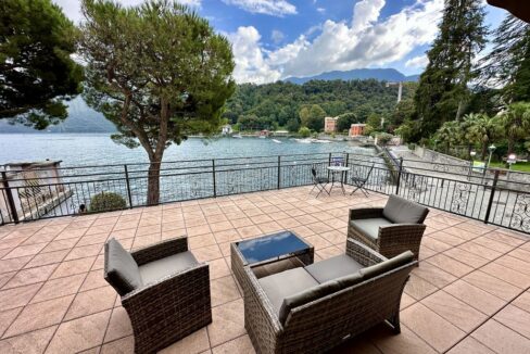 Lago Como Lenno Appartamento con Terrazzo e Vista Lago