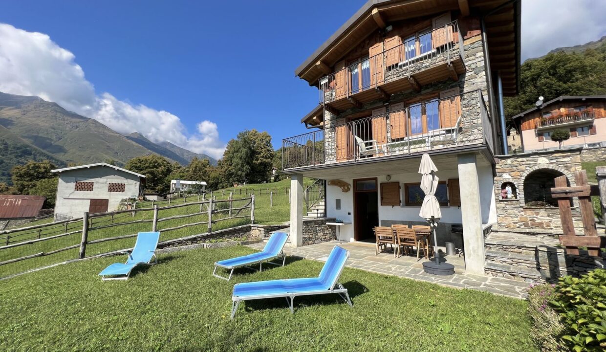 Rustico Ristrutturato Lago Como Dongo Collinare