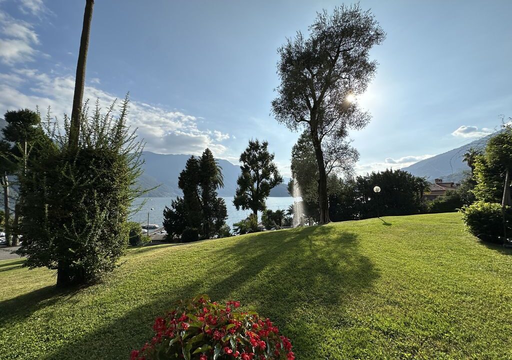 Lago Como Tremezzo Appartamento in Villa D'Epoca con Vista Lago